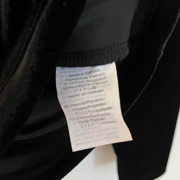 J. Crew Mercantile Surplice Black Velvet Top Size XS - Picture 7 of 11
